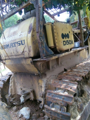 ขายรถแทรคเตอร์ KOMATSU D50A-15 ห้องเลี้ยวน้ำมัน ราคา 230000