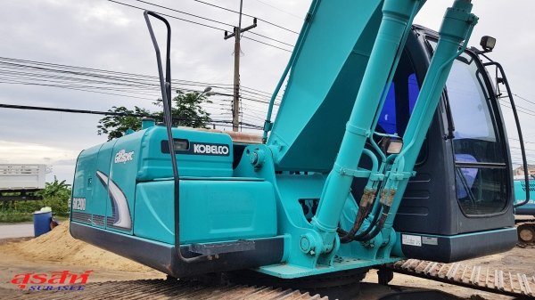 ขายรถแบคโฮ KOBELCO SK200-8 Yn12 Super 7,983 ชั่วโมง สภาพเทพบุตร สวย เดิม ๆ เอกสารเล่มทะเบียน