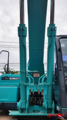 ขายรถแบคโฮ KOBELCO SK200-8 Yn12 Super 7,983 ชั่วโมง สภาพเทพบุตร สวย เดิม ๆ เอกสารเล่มทะเบียน