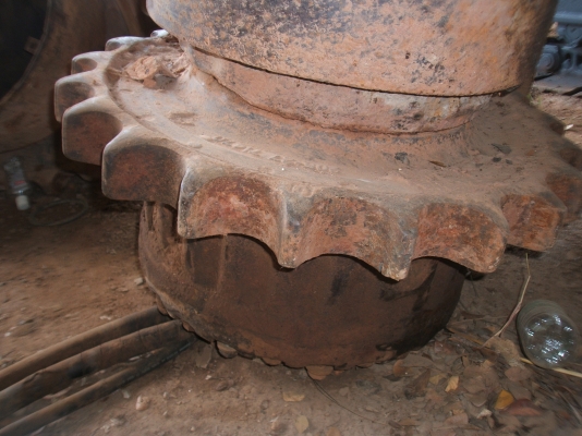 ขายอะไหล่ตัวเดินแม็คโคร PC 200-3 โคมัตสุ อุปกรณ์รถเกี่ยวข้าว ใบแท็ก