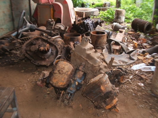 ขายอะไหล่ตัวเดินแม็คโคร PC 200-3 โคมัตสุ อุปกรณ์รถเกี่ยวข้าว ใบแท็ก