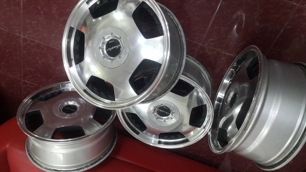 ล้อแม๊ก EUROPINEmade in japan 17นิ้ว 5รู100แล4รู100ใส่ได้2ไซด์พร้อมยาง ล้อแม๊ก EUROPINEmade in japan 17นิ้ว 5รู100แล4รู100ใส่ได้2ไซด์พร้อมยาง