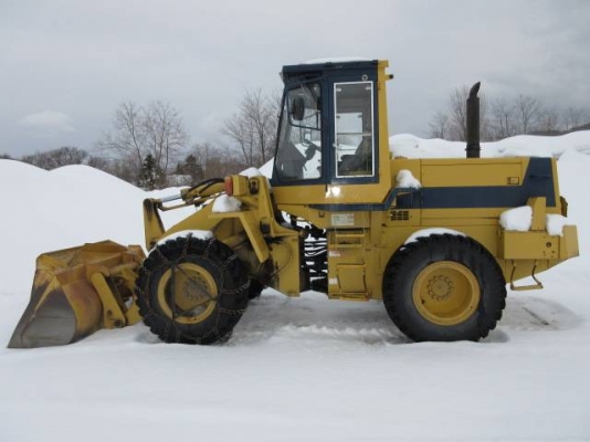 เปิดจองครับ KOMATSU WA200-1 นำเข้าจากญี่ปุ่น โทร.090-986-2521 อ๊อบ