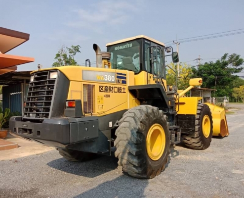 รถญี่ปุ่นเกรดA ขายถูก มาใหม่ KOMATSU WA380-5 สภาพสวย นำเข้าจากญี่ปุ่น โทร.090-986-2521 อ๊อบ