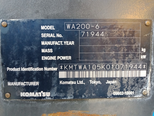 มาใหม่ครับ KOMATSU WA200-6 นำเข้าจากญี่ปุ่น โทร.090-986-2521 อ๊อบ