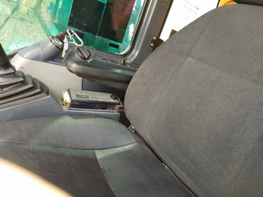 ขาย 1,390,000 KOBELCO sk 200-8 yn 11 อินวอยทร์ ทำงาน 12,000 ชม.ไฟฟ้าครบ เครื่องดี ปั้มแรง เอวแน่น ช่วงล่างเต็ม รถสวยพร้อมใช้มาก รถอยู่ บุรีรัมย์ 090-772-3710 090-772-3708