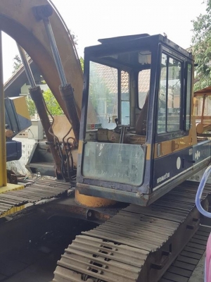 Komatsu PC100L-1 รถเก่านอกญี่ปุ่น ใบแทรกยาว70cm สภาพพร้อมใช้งาน สนใจติดต่อ0813553478(คุณโย)