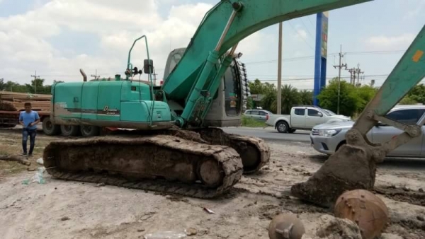 ขาย 1,190,000 KOBELCO sk 200-6 yn 08 ไฟฟ้าครบ เครื่องดี ปั้มแรง เอวแน่น ช่วงล่างเต็ม เอกสารแจ้งจำหน่าย รถสวยพร้อมใช้ รถอยู่ นครสวรรค์ 090-772-3710 090-772-3708