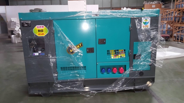 เครื่องปั่นไฟนำเข้า รุ่น ASHITA AG3-40SBG 30KVA