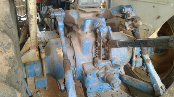 รถไถฟรอด6600 T5 รถไถฟรอด6600 T5