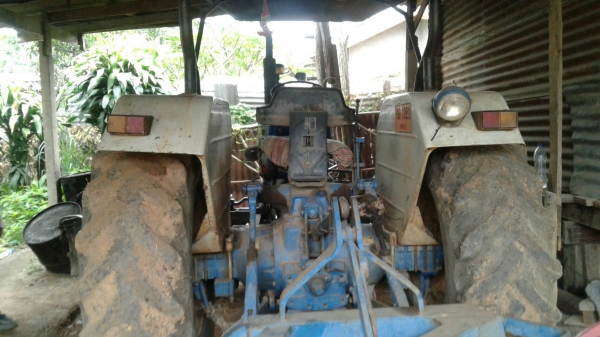 รถไถฟรอด6600 T5 รถไถฟรอด6600 T5