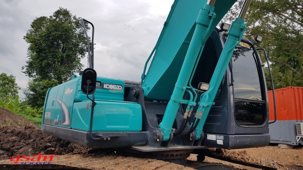 ขายรถแบคโฮ KOBELCO SK200-8 Yn12 SuperX  สภาพนางฟ้า เอกสารเล่มทะเบียน
