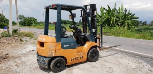 ขายด่วนรถยกTOYOTA7FG15ยก1.5ตันเสาสูง3เมตรยางตันใหม่4เส้นรถนอกนำเข้ายังไม่เคยใช้งานในเมืองไทยเลย ขายด่วนรถยกTOYOTA7FG15ยก1.5ตันเสาสูง3เมตรยางตันใหม่4เส้นรถนอกนำเข้ายังไม่เคยใช้งานในเมืองไทยเลย