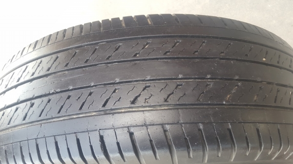 ขายล้อTOYOTA VIGO 16 ยางปี15  4 ล้อ