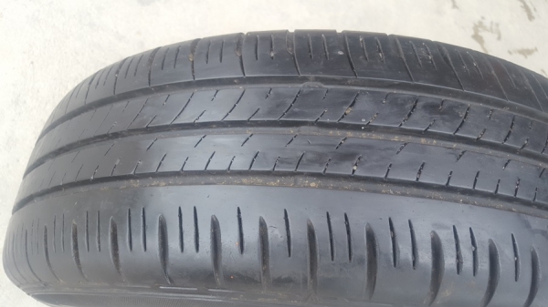 ขายล้อNISSAN ALMERA VL ยางปี15  4 ล้อ