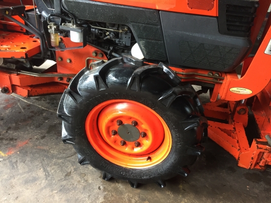 ขายรถไถ Kubota L3408DI(4WD)พร้อมใบดันและผานพรวน รถไร่ สีเดิม พร้อมใช้งาน ขายรถไถ Kubota L3408DI(4WD)พร้อมใบดันและผานพรวน รถไร่ สีเดิม พร้อมใช้งาน