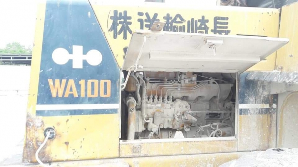 รถตักล้อยางเอวอ่อน KOMATSU WA100-1 รุ่นสุดยอดนิยม (รถใช้งานในโรงงานไม่ใช่รถลานมันนะครับ)