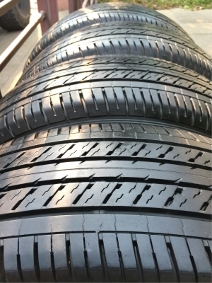 ยาง Dunlop 215 65 16 ปี17 ดอกเต็ม ใช้ยาว ราคาไม่แพง