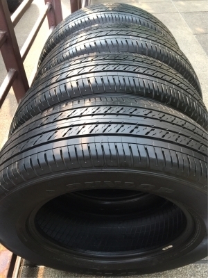 ยาง Dunlop 215 65 16 ปี17 ดอกเต็ม ใช้ยาว ราคาไม่แพง