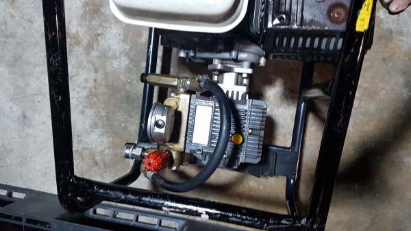 ชุดปั้มอัดฉีด honda 6.5เก่าญี่ปุ่น แรงดัน 220bar สภาพสวย พร้อมใช้งาน