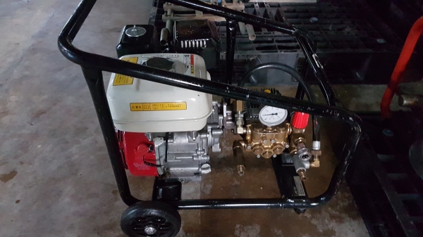 ชุดปั้มอัดฉีด honda 6.5เก่าญี่ปุ่น แรงดัน 220bar สภาพสวย พร้อมใช้งาน