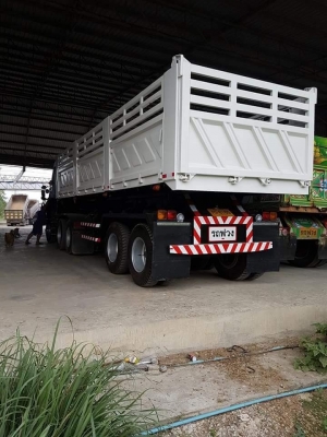 Isuzu Rocky K เครื่อง 240 แรง ปี 36 หัวลากพร้อมหางเซมิดัมพ์สามมิตร ยางเต็ม ภายในใหม่ เครื่อง/เกียร์ด Isuzu Rocky K เครื่อง 240 แรง ปี 36 หัวลากพร้อมหางเซมิดัมพ์สามมิตร ยางเต็ม ภายในใหม่ เครื่อง/เกียร์ด