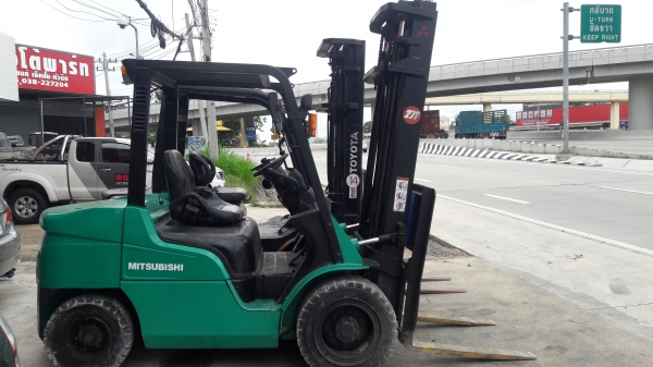 รถโฟคลิฟท์ มือ 2