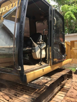 ขายด่วนแม็คโคร CAT 320 C เอกสารพร้อมโอน