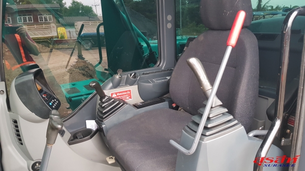 ขายรถขุด KOBELCO SK140LC-8 YP09 SuperX สภาพเทพบุตร  เอกสารเล่มทะเบียน