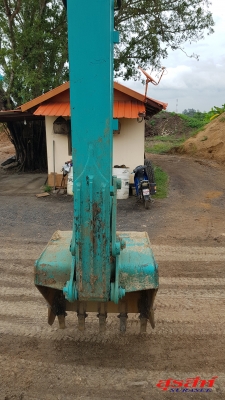 ขายรถขุด KOBELCO SK140LC-8 YP09 SuperX สภาพเทพบุตร  เอกสารเล่มทะเบียน