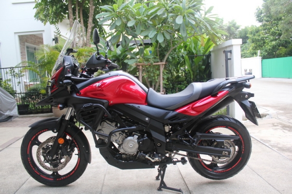 Suzuki V-Strom ปี 2015 รถสวย พร้อมใช้งาน