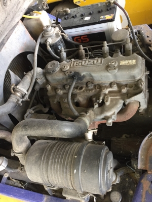 ขายด่วน รถฟอร์คลิฟต์ 3ตัน ยกได้ 6 เมตร. สภาพดี พร้อมใช้. เอกสารพร้อม. ติดต่อ. 0910617179