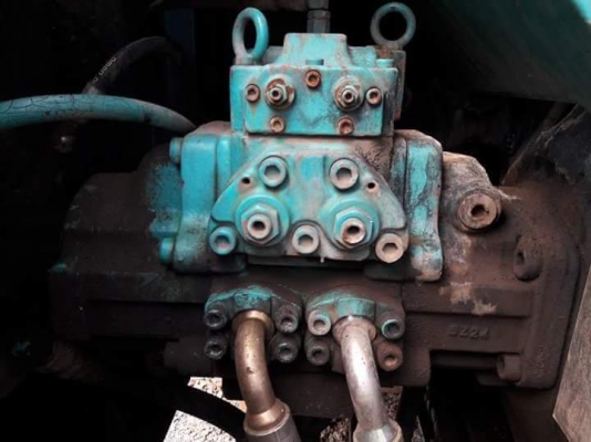 รถบ้านฝากขายจ้า...KOBELCO SK120-3 มาร์คไฟว์  ซุปเปอร์  เก่าใน  สภาพดี  ปลายยาวพิเศษ  แทรคใหญ่.  ใช้งานมาแค่  7,XXX  ชั่วโมง .พร้อมใช้  โทร  089-3818694  จ๊อย