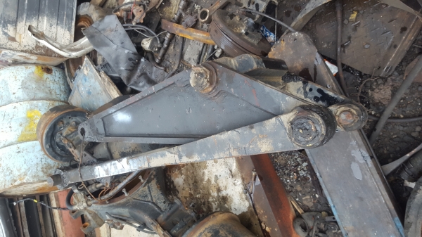 ขายกระบอกดั้ม19500 บาทโทร0643130366ดั้ม4ตัน