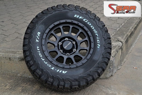 METHOO ZX035 ขอบ16 + ยางBF KO2 265/70R16 ชุดละ 38,000 บาท METHOO ZX035 ขอบ16 + ยางBF KO2 265/70R16 ชุดละ 38,000 บาท