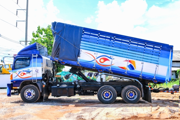 ขายรถสิบล้อ Hino Mega 500 ปี56 กระบะ(ดั้มพ์)พ่วงแม่ลูก สนใจ 081-544-1815 เฮียเก่งครับ ขายรถสิบล้อ Hino Mega 500 ปี56 กระบะ(ดั้มพ์)พ่วงแม่ลูก สนใจ 081-544-1815 เฮียเก่งครับ