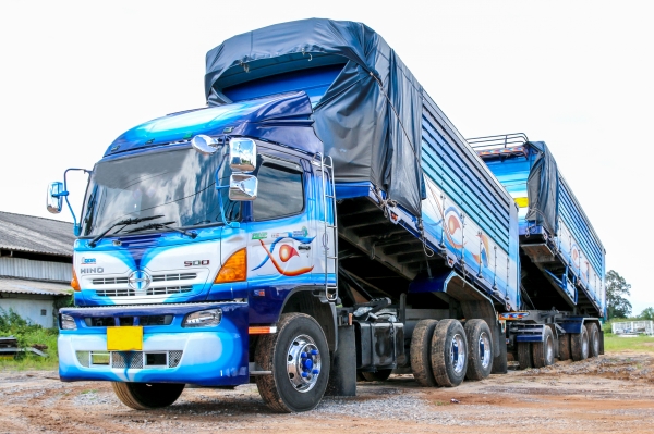 ขายรถสิบล้อ Hino Mega 500 ปี56 กระบะ(ดั้มพ์)พ่วงแม่ลูก สนใจ 081-544-1815 เฮียเก่งครับ