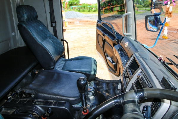 ขายรถสิบล้อ Hino Mega 500 ปี56 กระบะ(ดั้มพ์)พ่วงแม่ลูก สนใจ 081-544-1815 เฮียเก่งครับ ขายรถสิบล้อ Hino Mega 500 ปี56 กระบะ(ดั้มพ์)พ่วงแม่ลูก สนใจ 081-544-1815 เฮียเก่งครับ