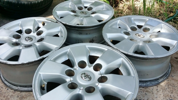 ล้อแม็กโตโยต้า ขอบ15 6รู139.7 ชุด 4วง