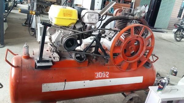 ขาย ปั้มลม puma เครื่องยนตร์ มือสอง พร้อมใช้ค่ะ สนใจทักค่ะ