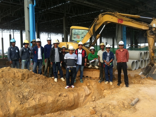 รับฝึกอบราพนักงานขับและซ่อมบำรุงรักษาเครื่องจักรกลหนัก