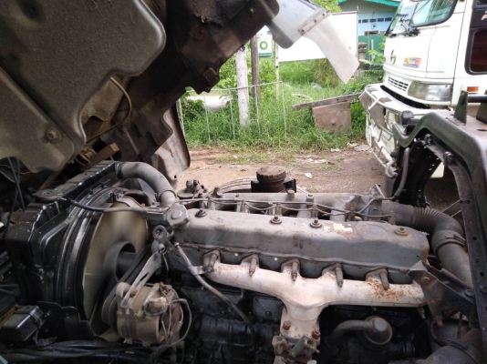 ขาย10ล้อISUZU ROCKY175แรงFVMปี41เพลาเดียวคัชซียาว6.50เมตร ตัวกระบะยาว6.20เมตร เว้นช่วงเครน เปลี่ยนหั