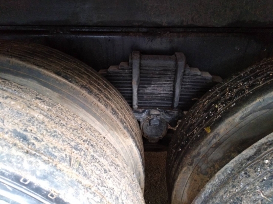 ขาย10ล้อISUZU ROCKY175แรงFVMปี41เพลาเดียวคัชซียาว6.50เมตร ตัวกระบะยาว6.20เมตร เว้นช่วงเครน เปลี่ยนหั