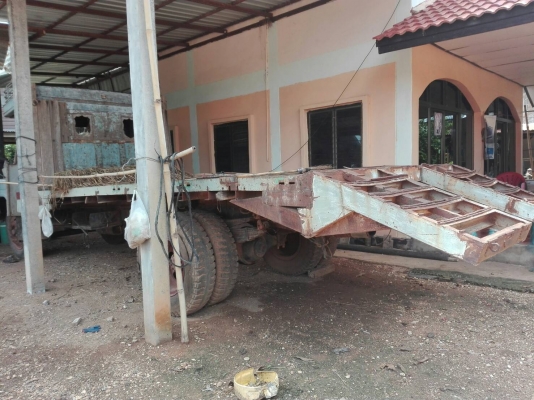 ขายด่วนแพ็คคู่ แม็คโคร KOMATSU PC120-3+ เทรลเลอร์หกล้อ ISUZU หน้ายาวเอกสารเล่มทะเบียน สภาพพร้อมใช้งาน ราคา ย่อมเยาว์ครับ สนใจสอบถาม 093 0764943 คุณ ตั้ม