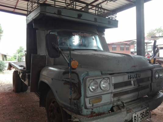 ขายด่วนแพ็คคู่ แม็คโคร KOMATSU PC120-3+ เทรลเลอร์หกล้อ ISUZU หน้ายาวเอกสารเล่มทะเบียน สภาพพร้อมใช้งาน ราคา ย่อมเยาว์ครับ สนใจสอบถาม 093 0764943 คุณ ตั้ม