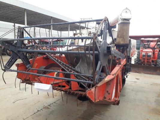 โปรเดือนนี้ยังมีต่อเนื่องนะครับ รถเกี่ยวข้าว DC68G ราคาถูกๆ รถขับเคลื่อนได้ปกติ สนใจโทร.092-2603737 เซลสันต์