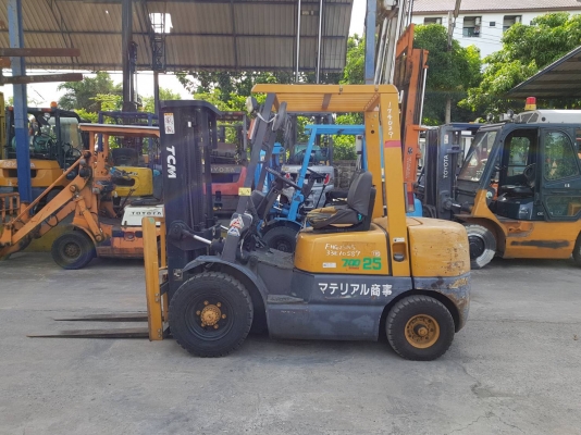 TCM FG25N5 เครื่องเบนซิล เกียร์ออโต้ เสาสูง3เมตร สนใจติดต่อ 083-062-0223(ปอน)