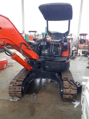 รถขุดถูกๆครับ Kubota KX91-3C รุ่น 2 เสา ใช้งานได้ปกติ ราคาถูกๆ สนใจโทรหาเซลสันต์ 092-2603737
