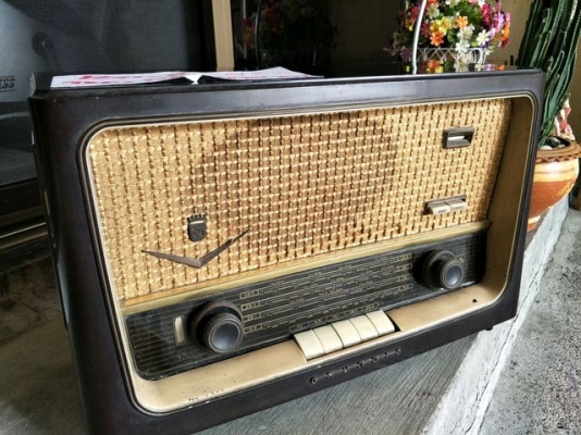 วิทยุหลอดโบราณ GRUNDIG made in W-Germany วิทยุหลอดโบราณ GRUNDIG made in W-Germany