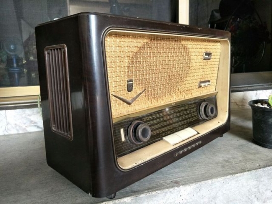 วิทยุหลอดโบราณ GRUNDIG made in W-Germany
